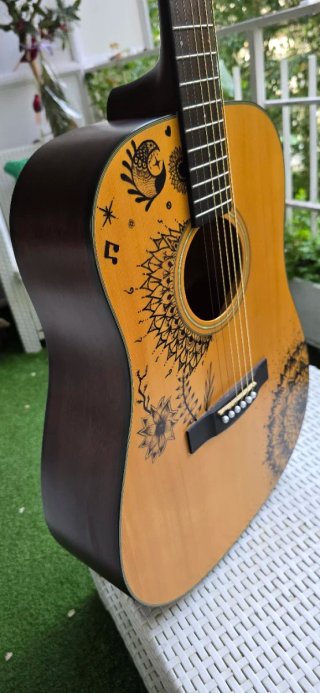 Guitarra Acústica Fender Decorada