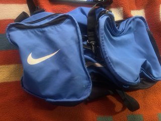 Mochila Nike Azul y Negra Grande