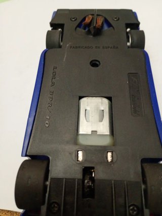 Scalextric Fly Slot Lola B98/10 12h Sebring 2000