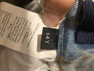 Pantalón acampanado