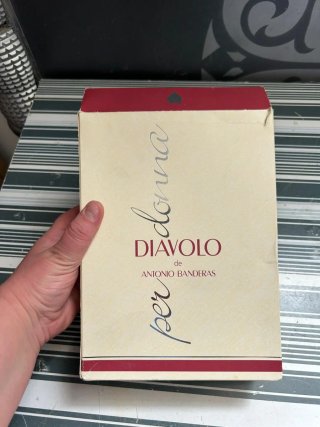 Perfume mujer "Diavolo per Donna" Antonio Banderas