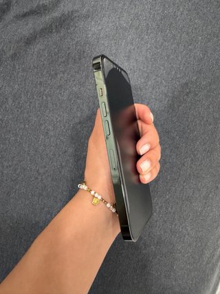 iPhone 13 Pro Verde 256 GB en buen estado