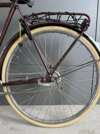 Bicicleta holandesa Gazelle Vintage sillín Brooks