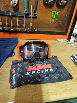 Casco MT helmets SYNCHRONY