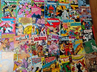 Lote de 50 comic Marvel