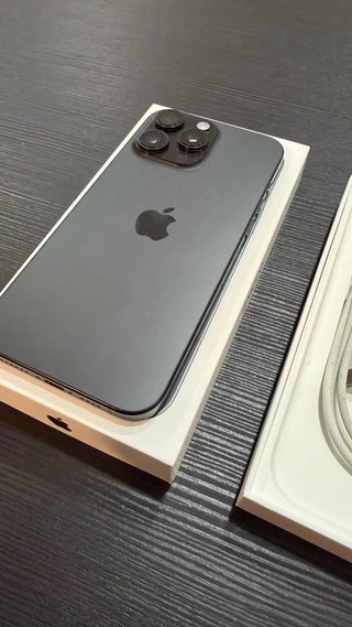 IPhone 16 Pro Max 512GB Negro Titanio + Funda