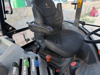 Tractor Massey Ferguson 3650 Xtra