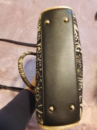 Bolso Lola Casademunt Negro y Dorado