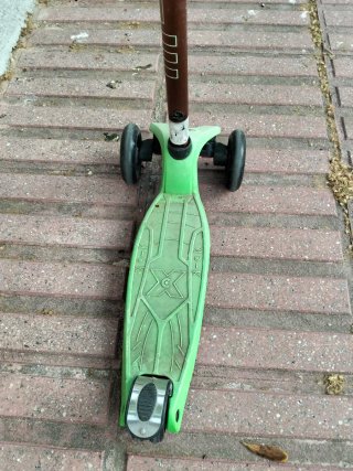 Patinete Globber 3 Ruedas Verde