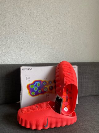 Mules Nike Mind 001 Rojas Talla 42