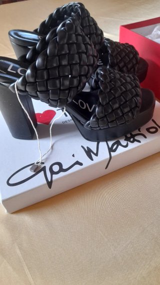 Sandali estivi Gai Mattiolo neri