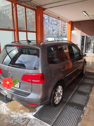 Volkswagen Touran 2011