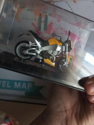 Maqueta Moto Buell Lightning XB-9S