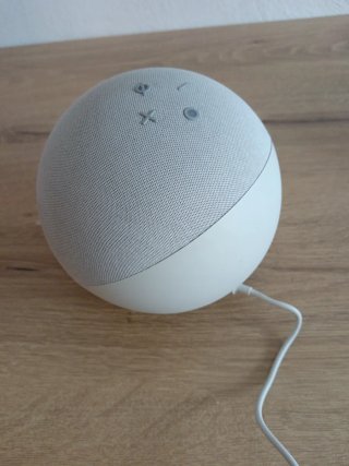 Amazon Echo Dot 5 Bianco con orologio