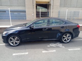 Lexus IS 2009