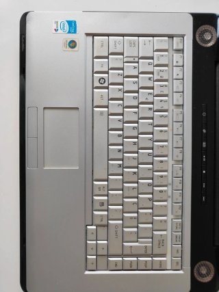 Toshiba Satellite A200-17Z para peças