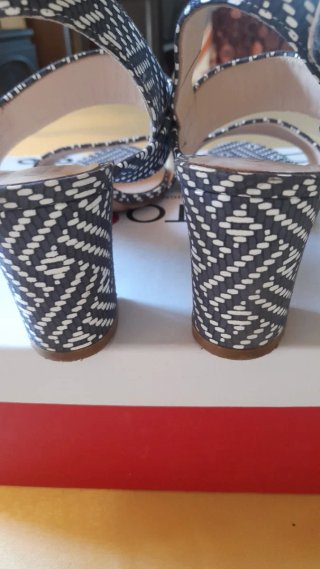 Sandali Casadei blu e bianchi