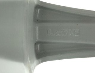 2378051 3c8601025a llanta volkswagen cc (358)