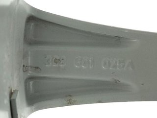 2378051 3c8601025a llanta volkswagen cc (358)