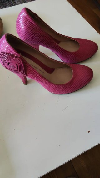Zapatos de tacón rosa talla 37