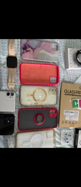 Pack Apple: iPhone 11 + iPhone 12 + Accesorios