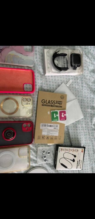 Pack Apple: iPhone 11 + iPhone 12 + Accesorios