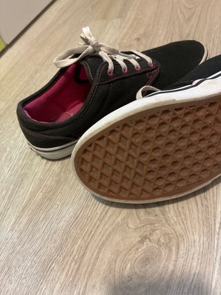 Zapatillas Vans Negras y Rosas