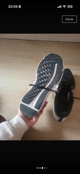 Tenis Nike Negros y Blancos