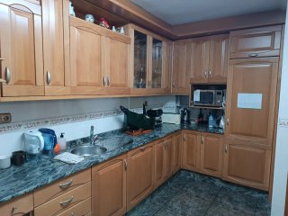 Muebles de cocina madera maciza y mármol
