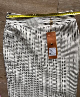 Conjunto Aibomito Chaqueta y Falda Talla 38