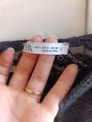 Top Corsé Negro Encaje Zara