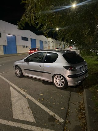 Peugeot 206 2002