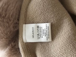 Capa beige mujer