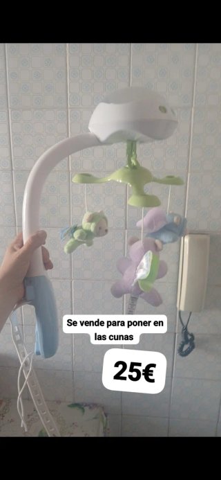 Móvil para cunas con peluches