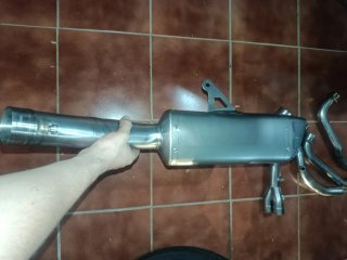 Akrapovic Racing Line Yamaha R9 Reparado