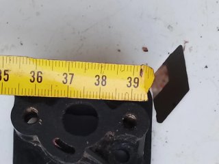 Conector para desbrozadora