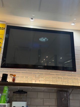 TV Samsung 50" Negra