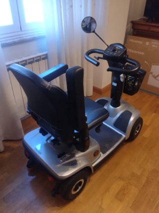 Silla de ruedas eléctrica Invacare