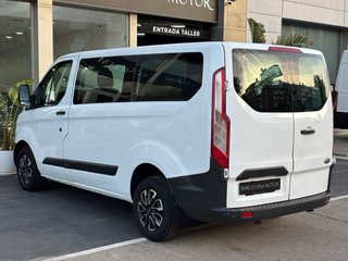 Ford Transit Custom (9 PLAZAS)