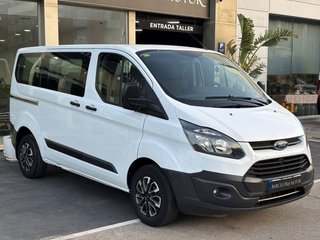 Ford Transit Custom (9 PLAZAS)