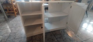 Mueble de baño blanco