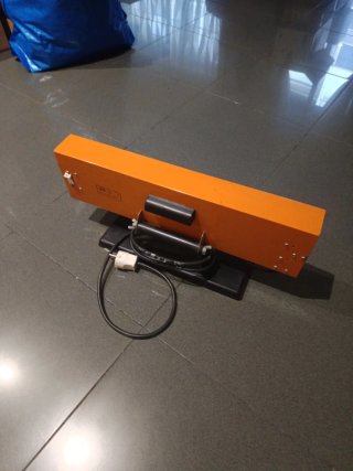 Calefactor naranja y negro