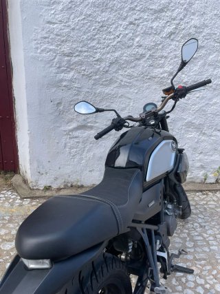 Hanway Furious 125 Naked Negra/Plata