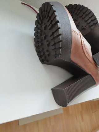 Zapatos de cuero marrones con cordones Nuevo