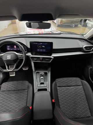 SEAT Leon 2023