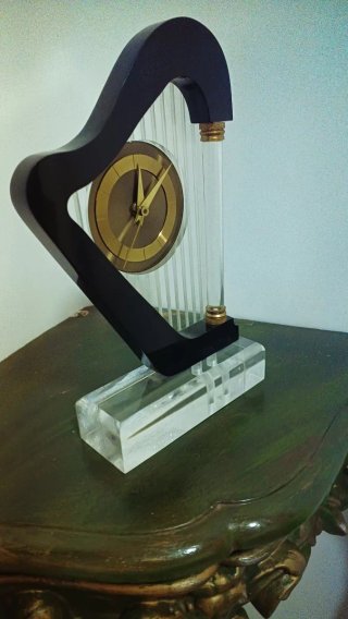 Reloj Acrílico Moderno Arpa Dorado Negro