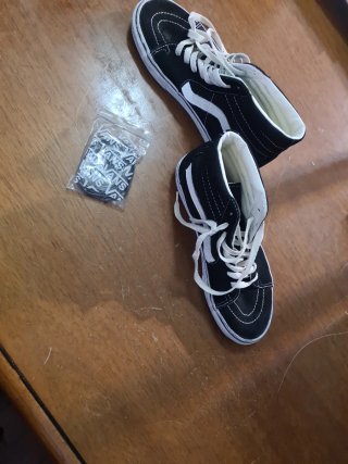 Botas Vans Negras y Blancas