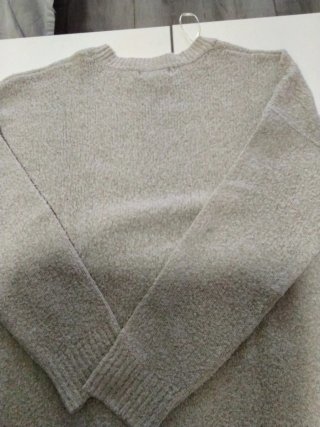 Sólo 2€ Jersey Bershka beige talla M