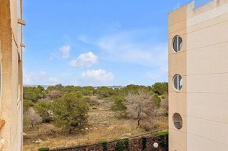 Piso en venta en La Siesta - El Salado - Torreta en Torrevieja