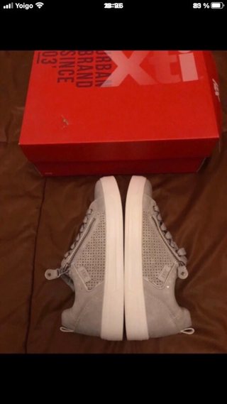 Zapatillas Xti grises talla 36